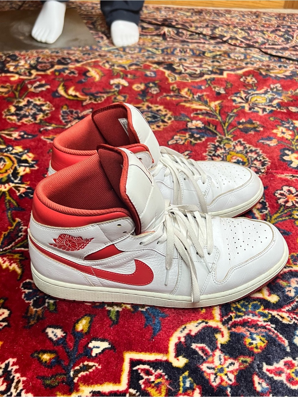 Air Jordan 1 Mid SE (14) - white, dune red, sail, lobster